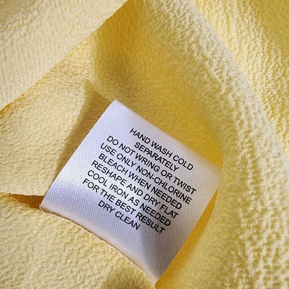 Hippie Rose Women Top Large Yellow Short Sleeve Roll Tab Stretch Hi Low Textured - Picture 10 of 10